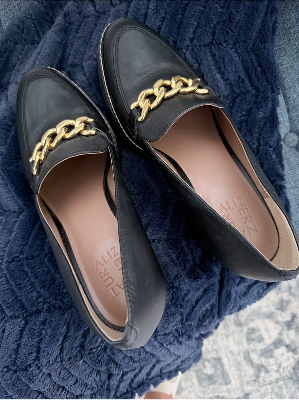 Naturalizer Women Callie-Moc Platform Loafer Pumps Black Leather Gold Chain 8W